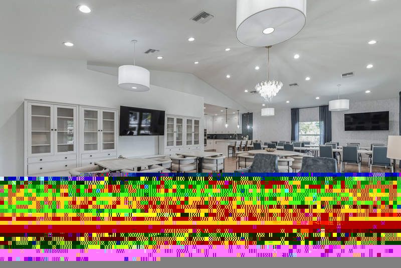 305 S. Val Vista Drive #95