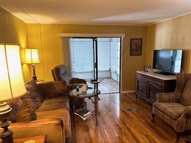 5200 28th Street North, #355