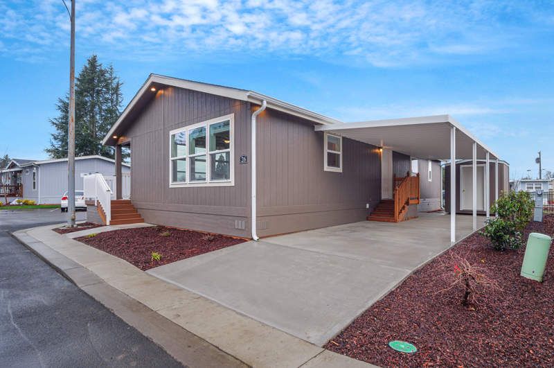 2200 Lancaster Dr. SE #26