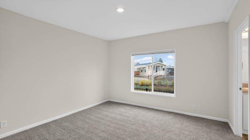 5200 28th Street North, #182