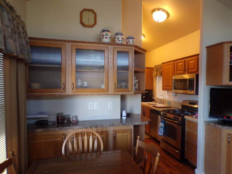 1050 S. Arizona Blvd. #B13