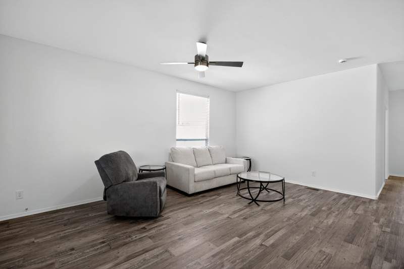 4470 E. Vegas Valley Dr. #112