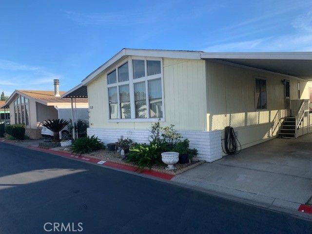 1456 E Philadelphia St #89