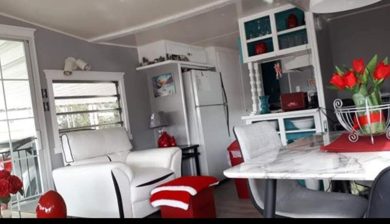 1050 S. Arizona Blvd. #122