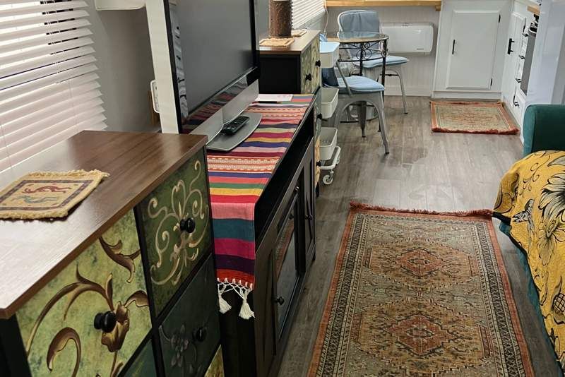 1050 S. Arizona Blvd. #181