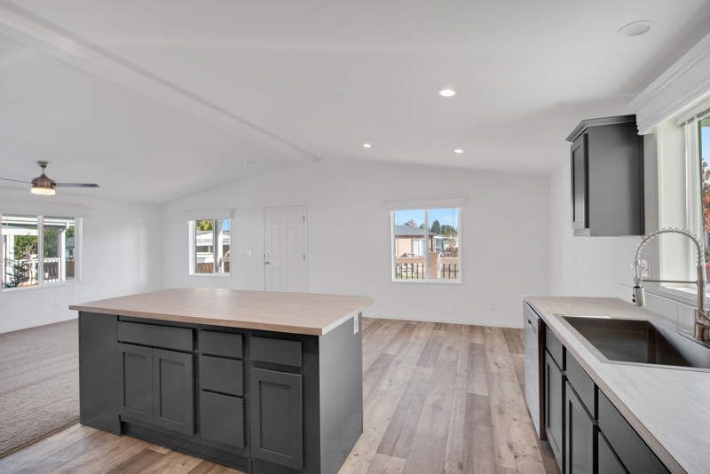 2200 Lancaster Drive SE #2E