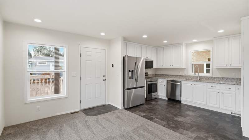 2200 Lancaster Dr SE #18D