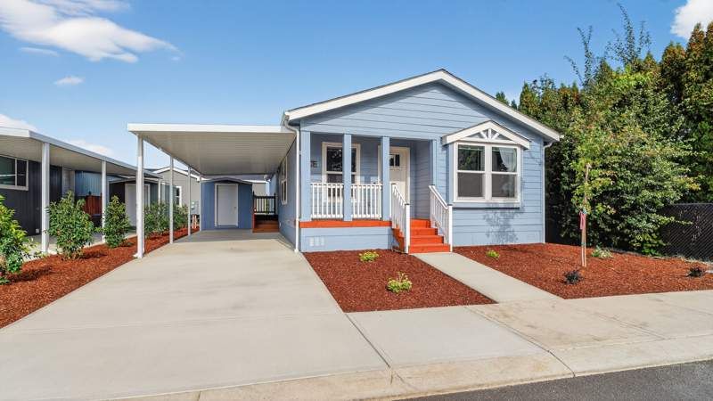 2410 Lancaster Dr. SE, #1012