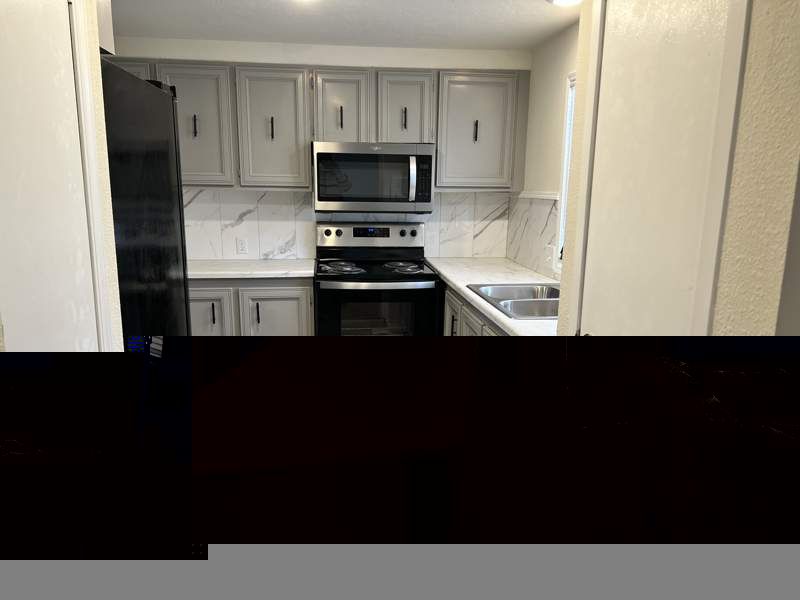 2305 W Ruthrauff Rd #E9