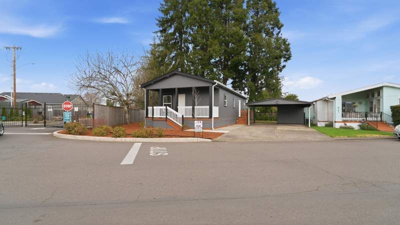 2232 42nd Ave SE #101