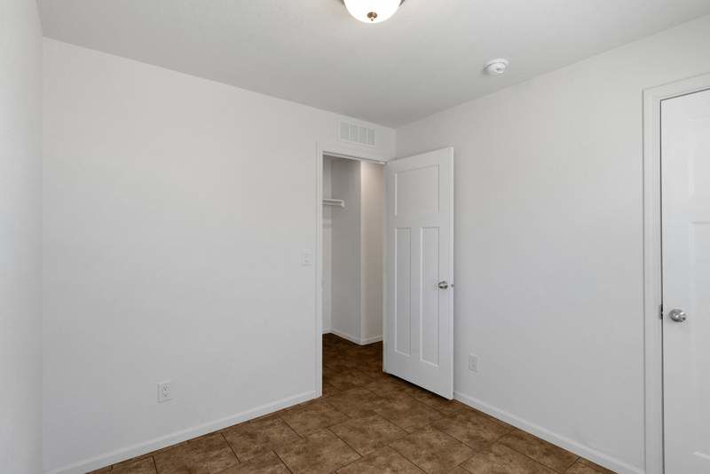 3833 N. Fairview Ave. # 54