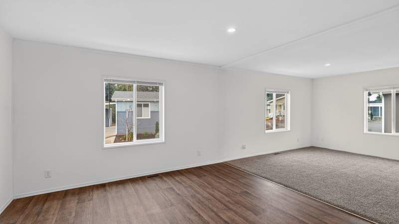 2200 Lancaster Dr. SE #27