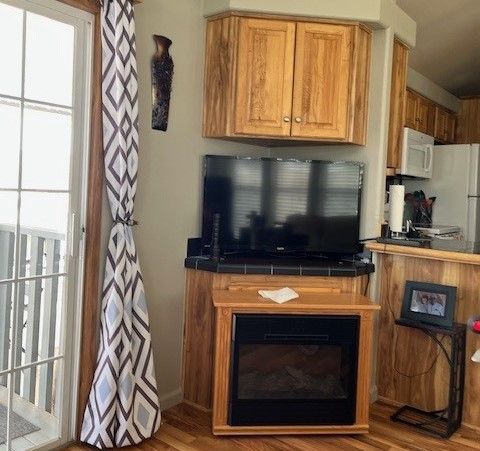 10442 N Frontage Rd #279