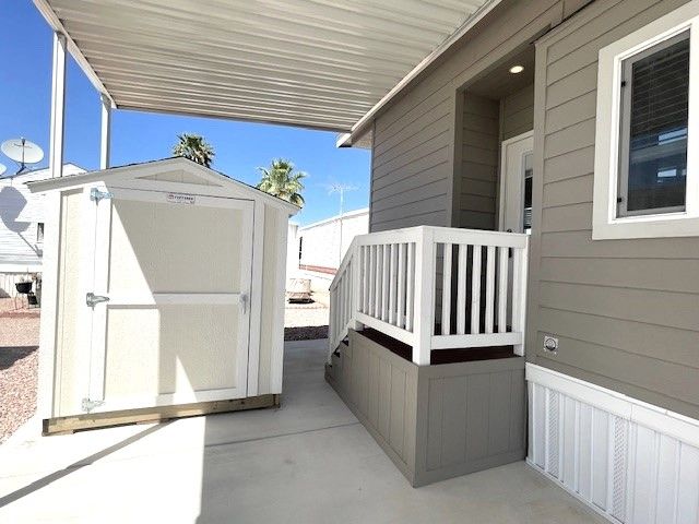 146 N. Merrill Rd. #002