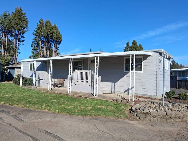 2200 Lancaster Dr SE #18C