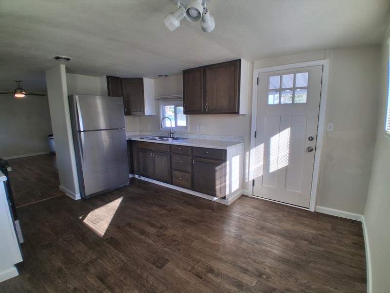 2200 Lancaster Dr SE #18C