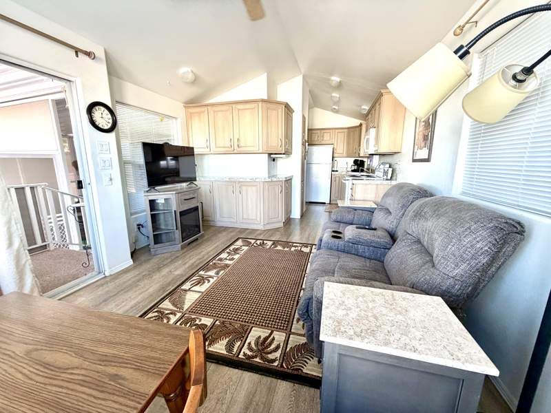 10442 N Frontage Rd #141