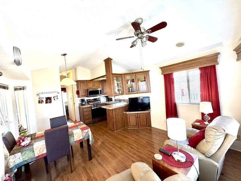 10442 N Frontage Rd #392