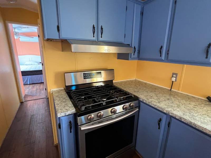 2050 W. Dunlap Ave #B136