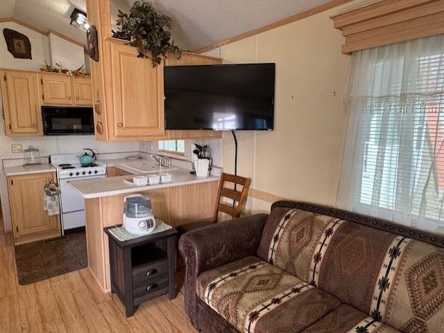 600 S. Idaho Rd. #957