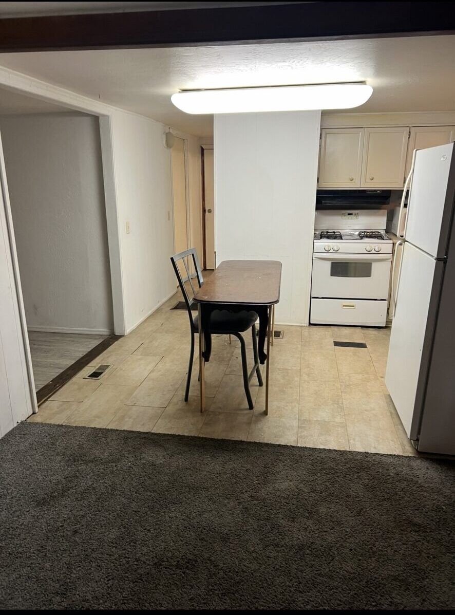 5201 W Camelback Rd, Site F130