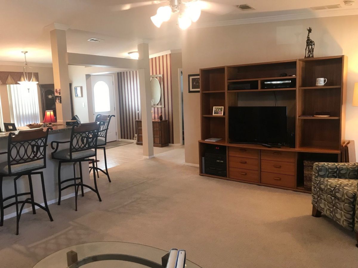 9531 Country Club Lane