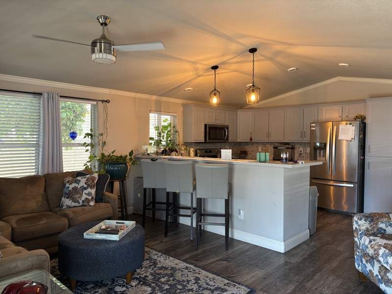 3300 E. Broadway Rd. #143