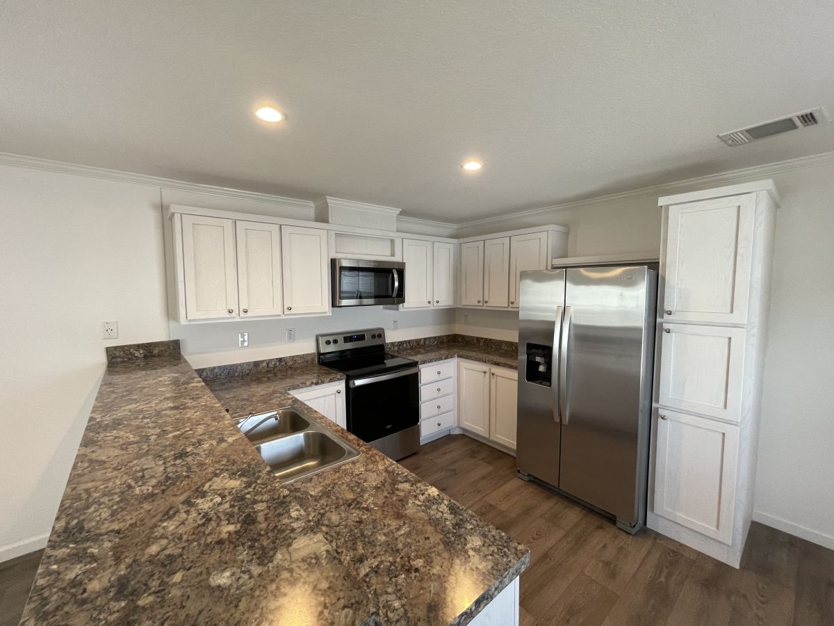 8880 SW 27th Ave #B058