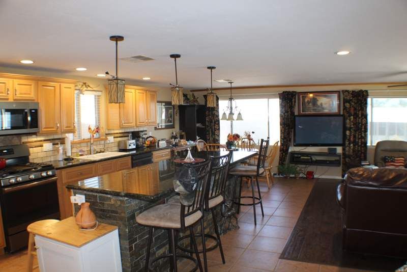 3300 E. Broadway Rd. #276