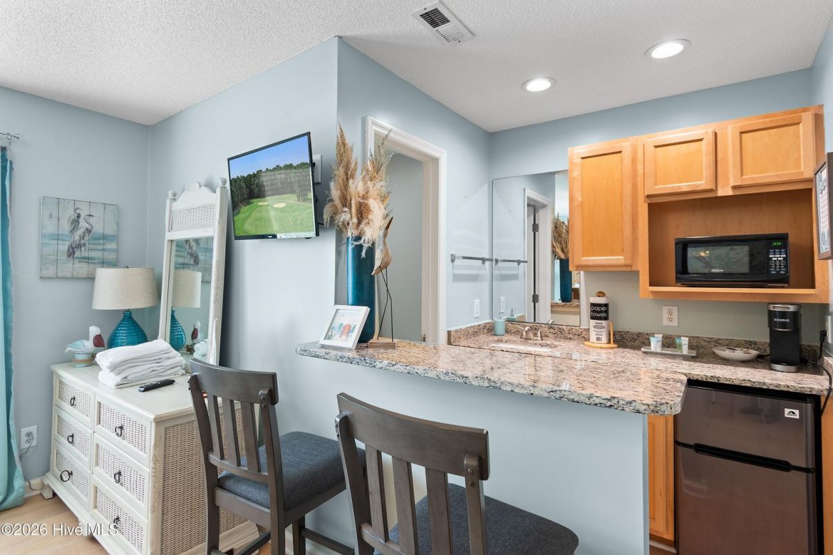 3350 Club Villas Drive