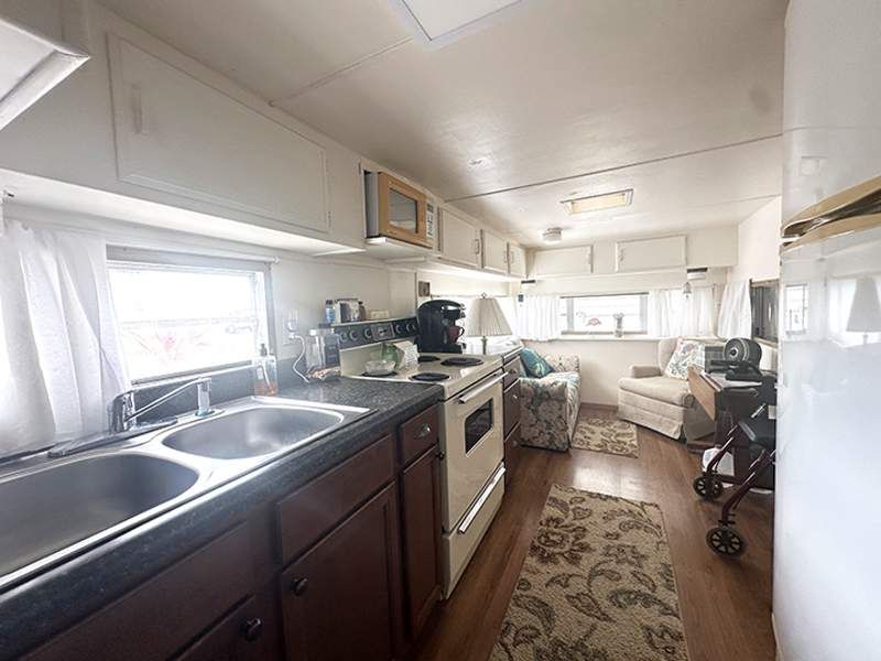 25501 Trost Blvd. 11-09