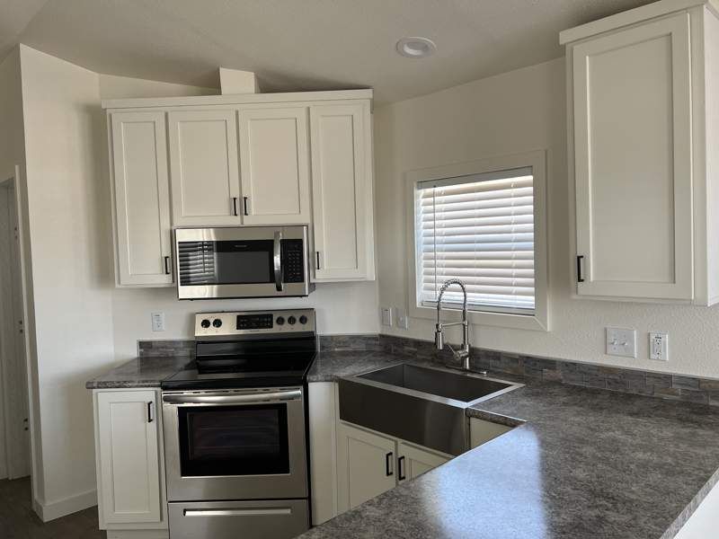 10442 N Frontage Rd #153