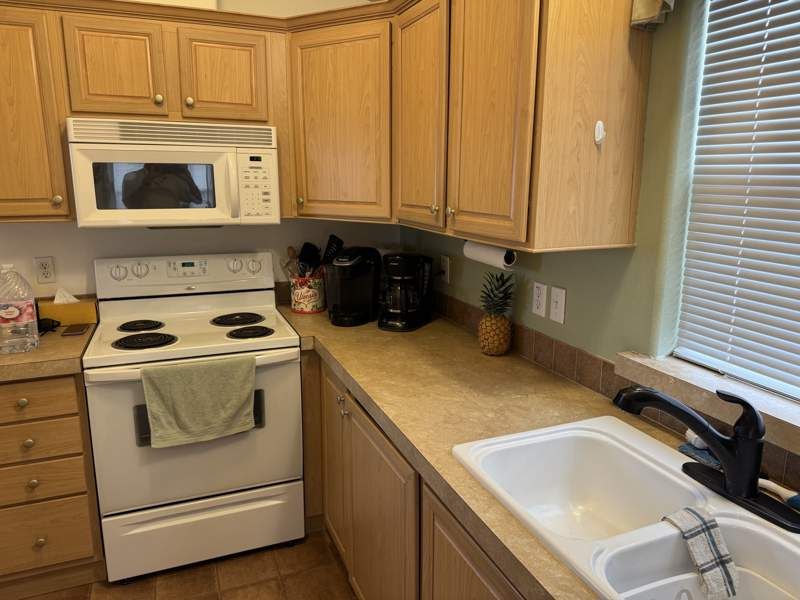 10442 N Frontage Rd #436