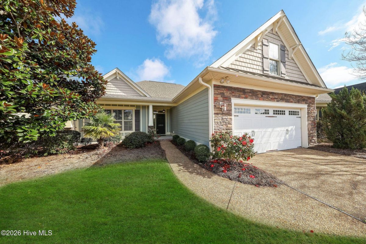 2202 Oak Bridge Drive