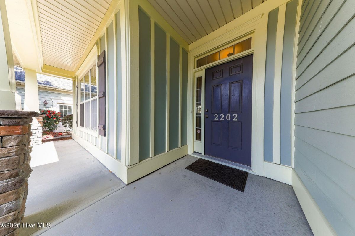 2202 Oak Bridge Drive