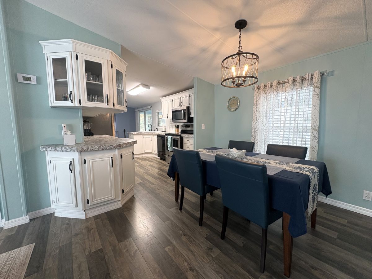 129 Winterdale Dr. S