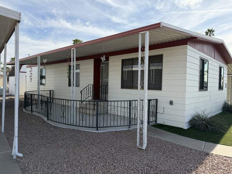 3300 E. Broadway Rd. #121