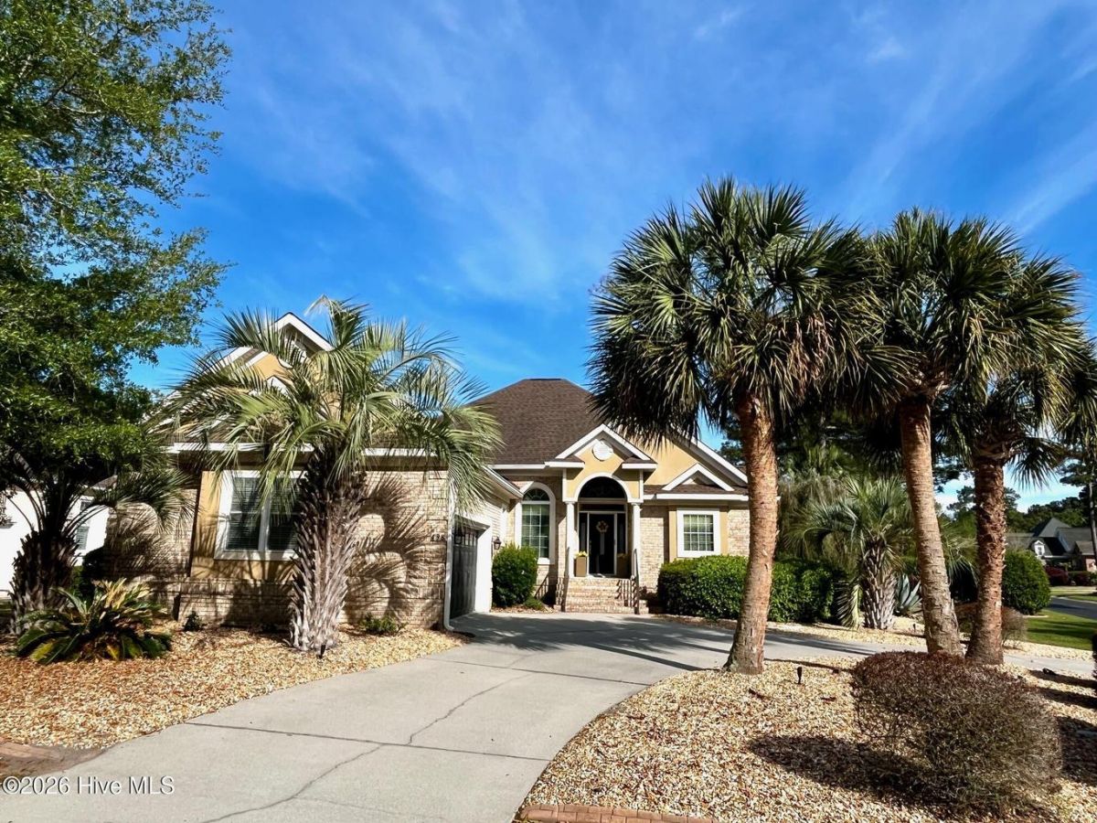 498 Carlton Court