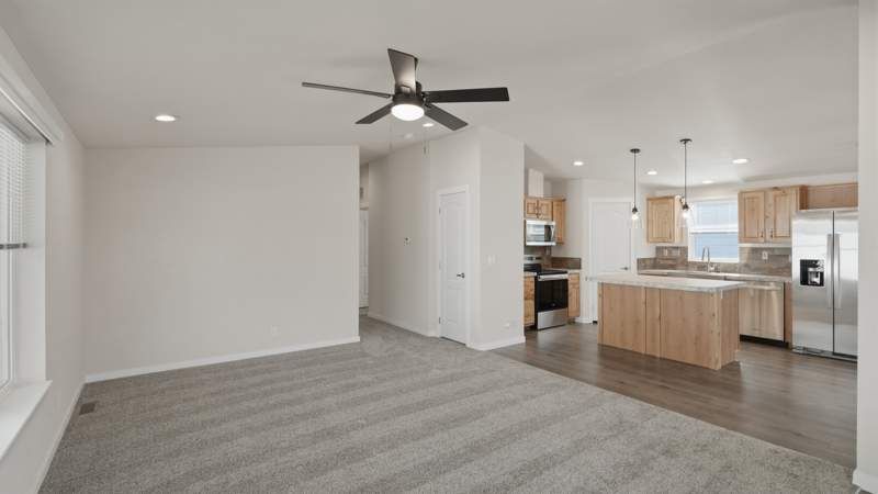 2410 Lancaster Dr. SE, #1011