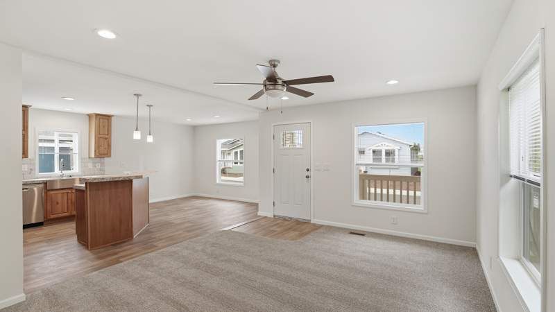 2410 Lancaster Dr. SE, #1013