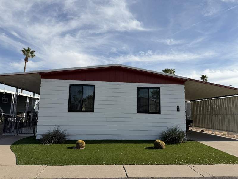 3300 E. Broadway Rd. #121