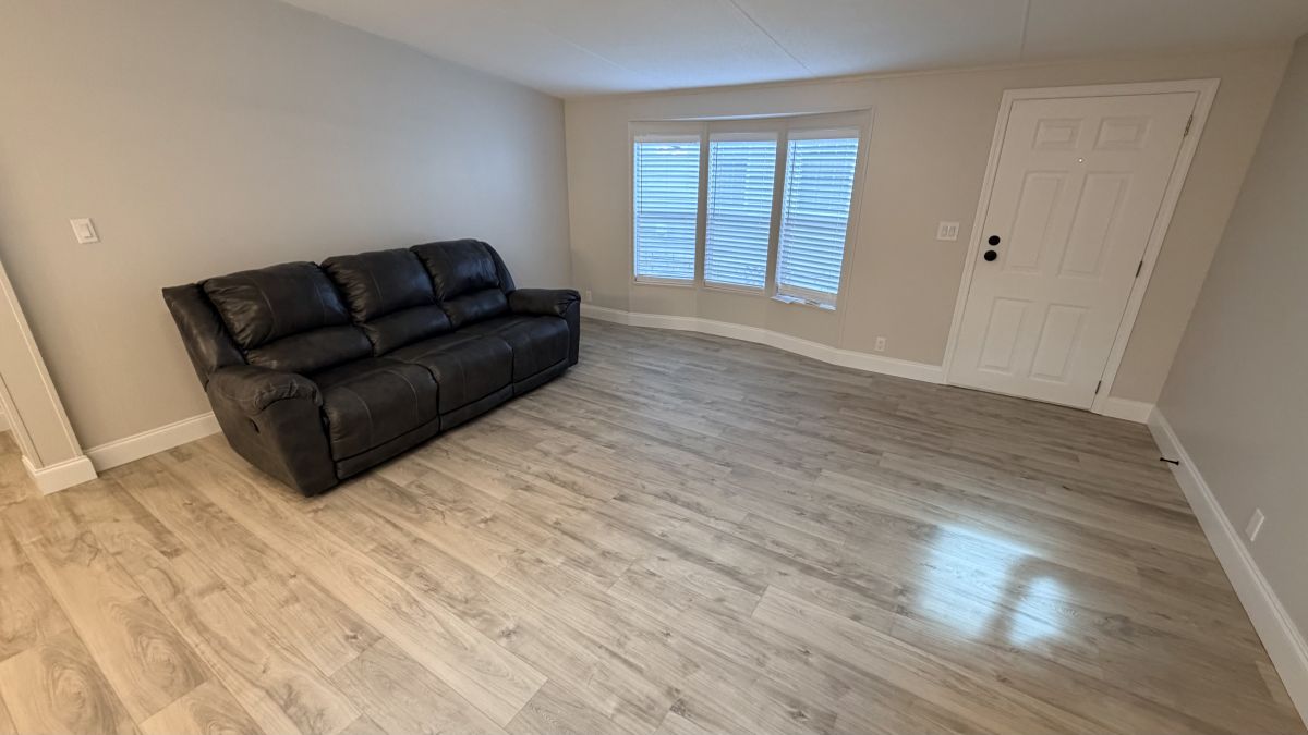 6998 W Bedfordshire Loop