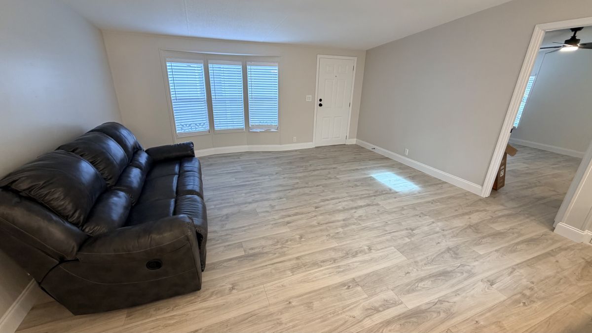 6998 W Bedfordshire Loop