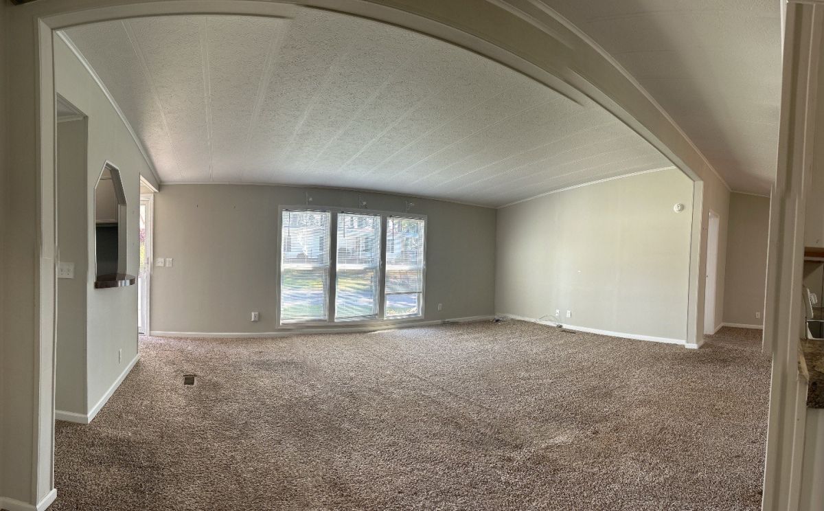 4715 Lake Front Drive