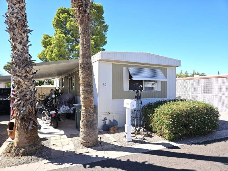 3833 N. Fairview Ave. # 32