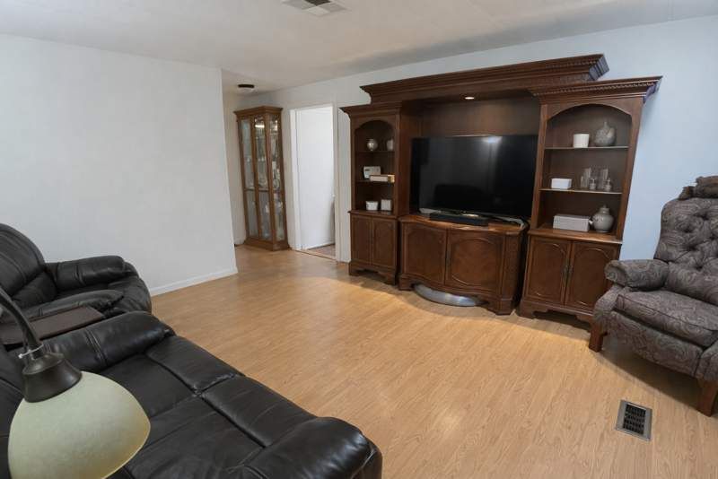 3300 E. Broadway Rd. #31