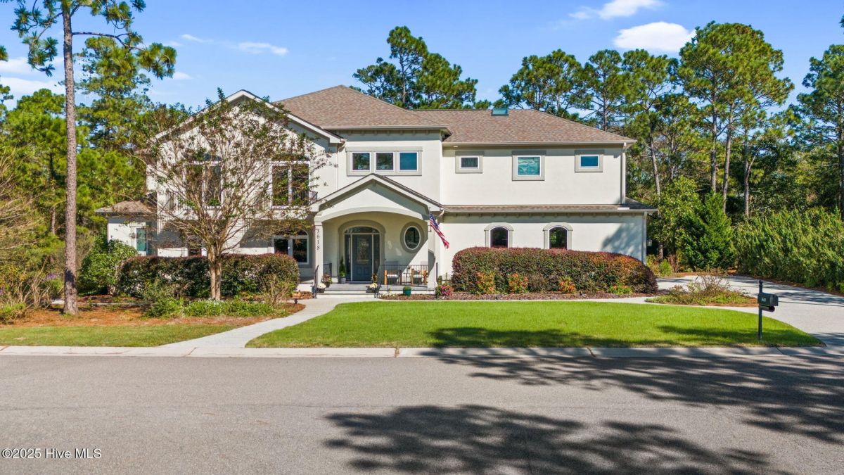 3618 Holly Harbor Drive