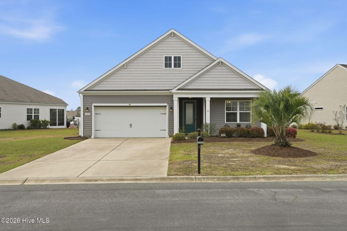 3095 Crescent Lake Drive