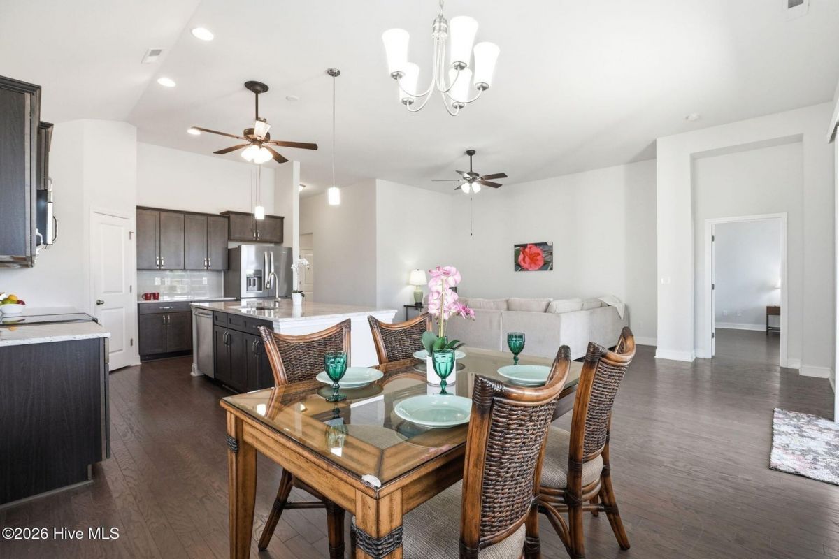 3095 Crescent Lake Drive
