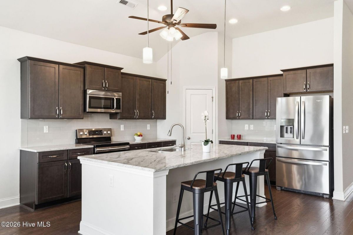 3095 Crescent Lake Drive